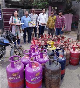 बस्तर LPG गैस कालाबाजारी कार्रवाई
